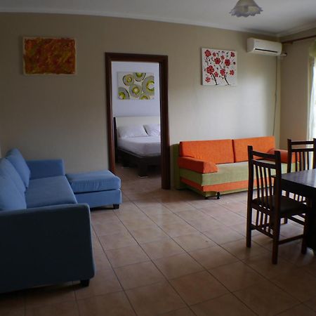 Espana Aparthotel Shkallnur ภายนอก รูปภาพ