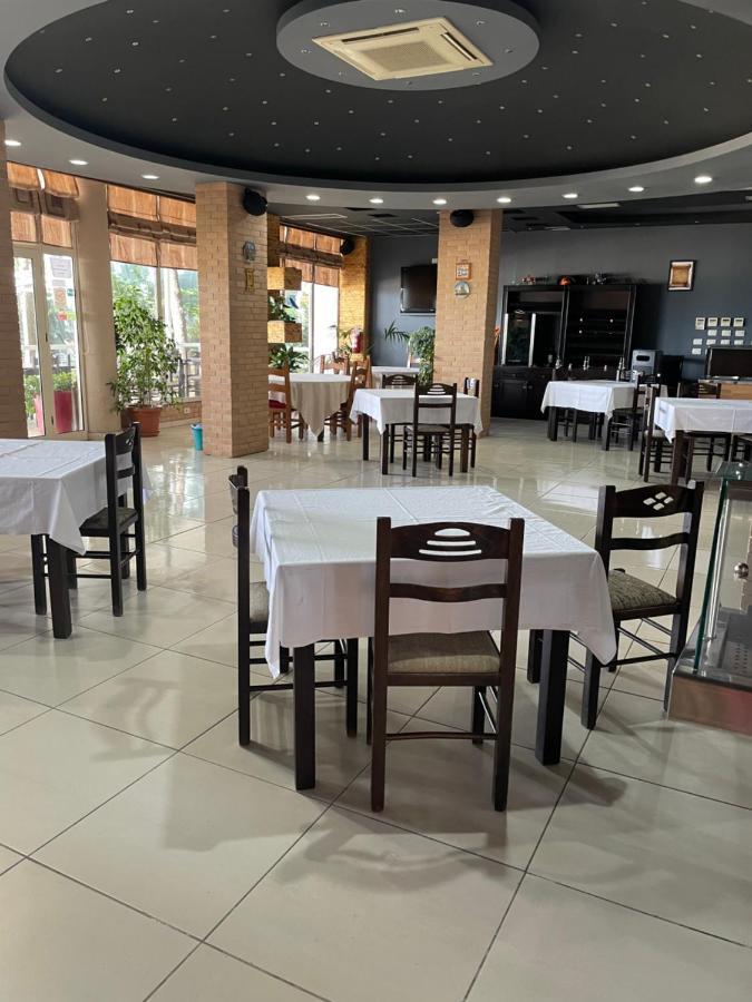 Espana Aparthotel Shkallnur ภายนอก รูปภาพ