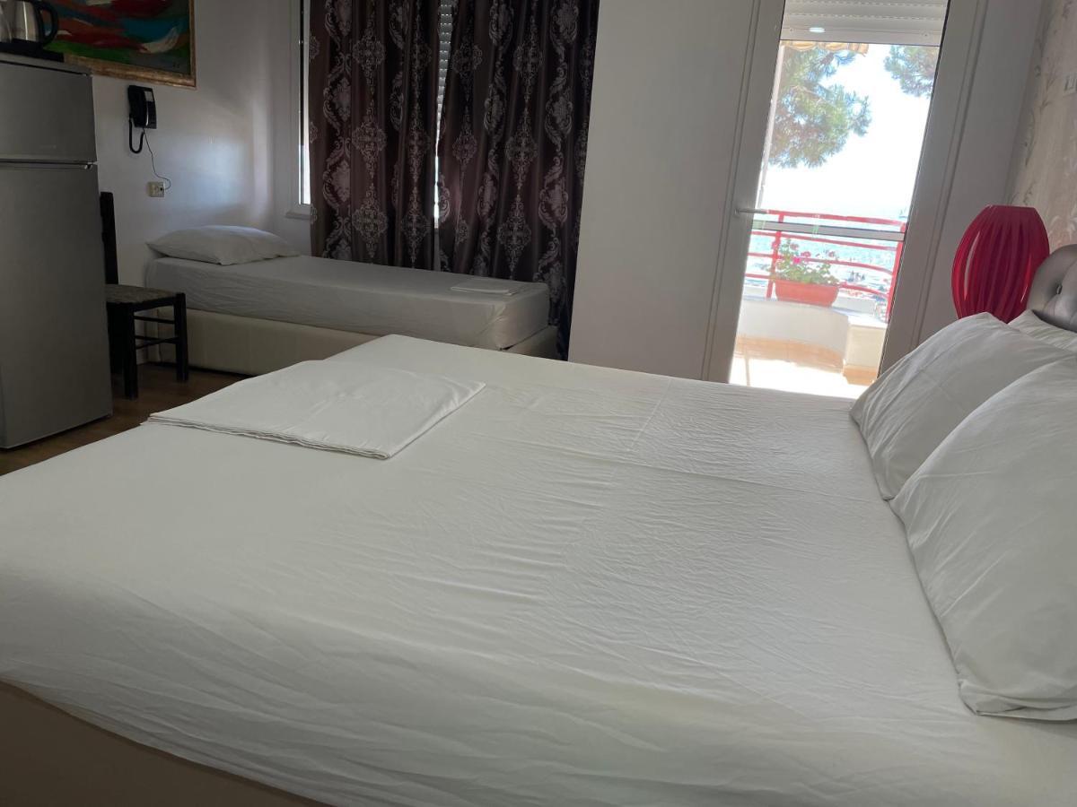 Espana Aparthotel Shkallnur ภายนอก รูปภาพ
