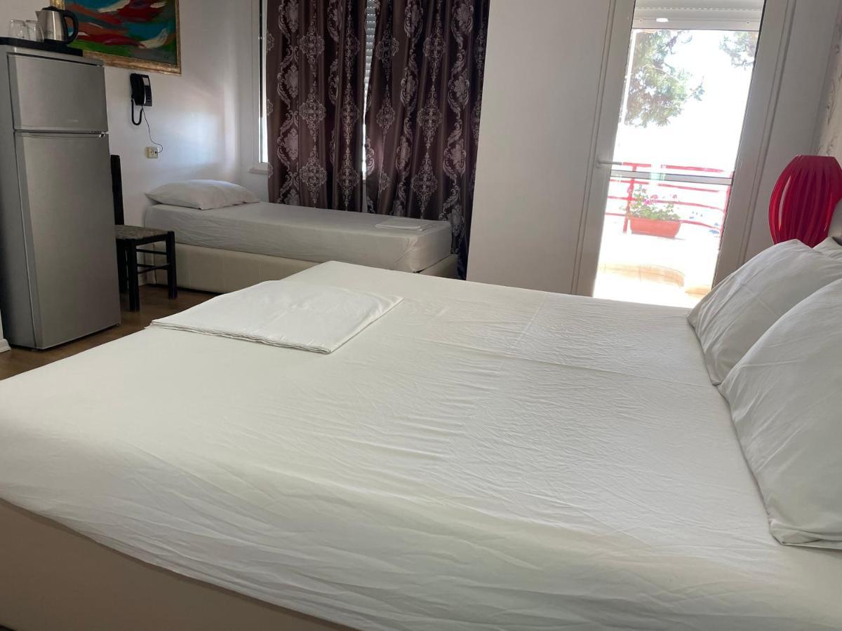 Espana Aparthotel Shkallnur ภายนอก รูปภาพ