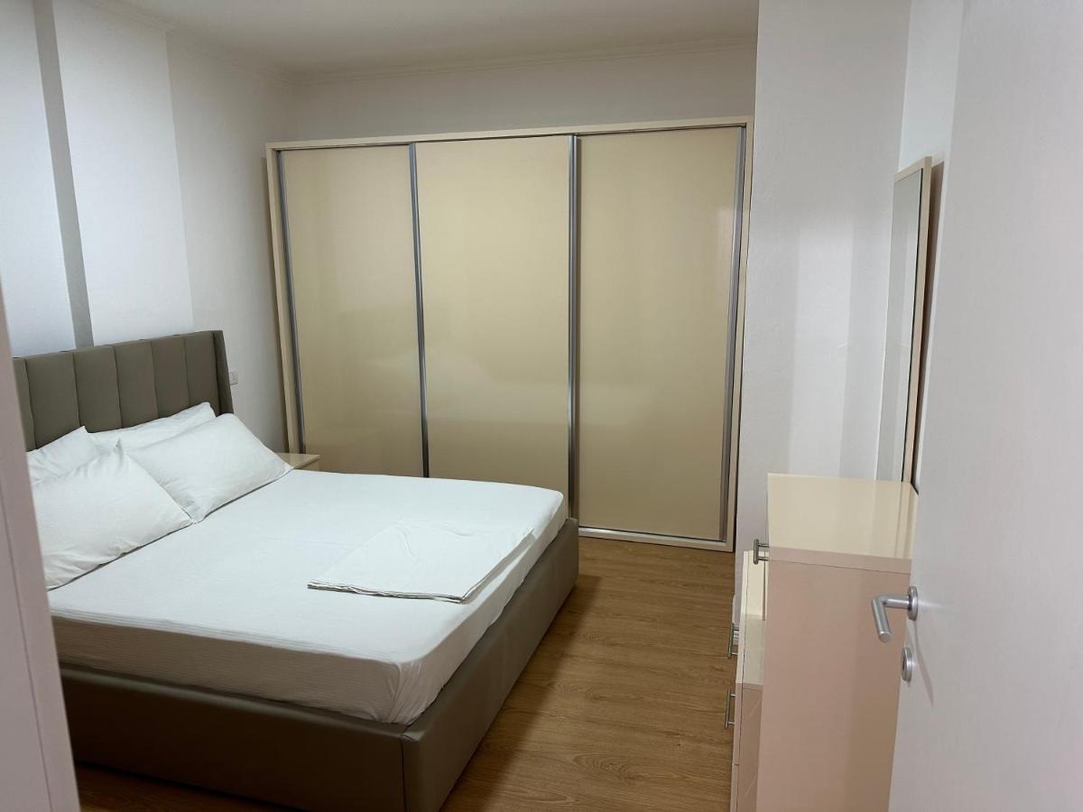 Espana Aparthotel Shkallnur ภายนอก รูปภาพ