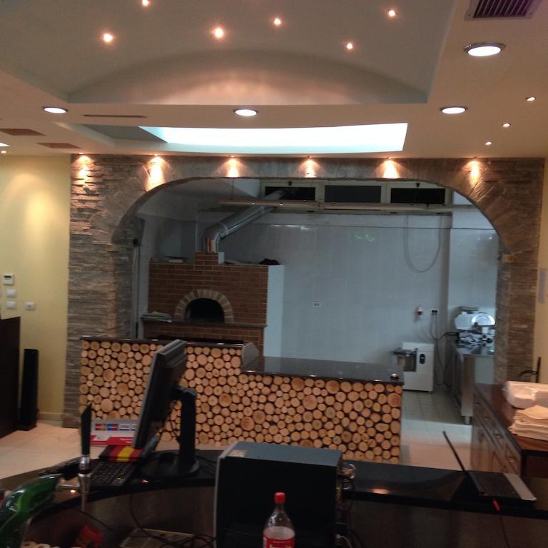 Espana Aparthotel Shkallnur ภายนอก รูปภาพ