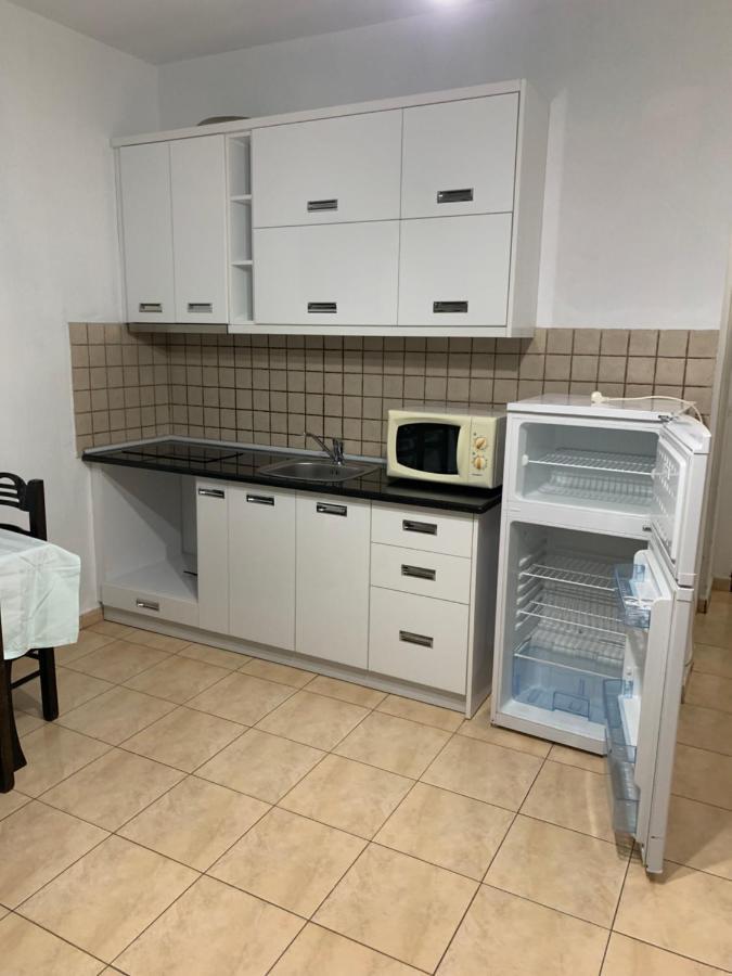 Espana Aparthotel Shkallnur ภายนอก รูปภาพ